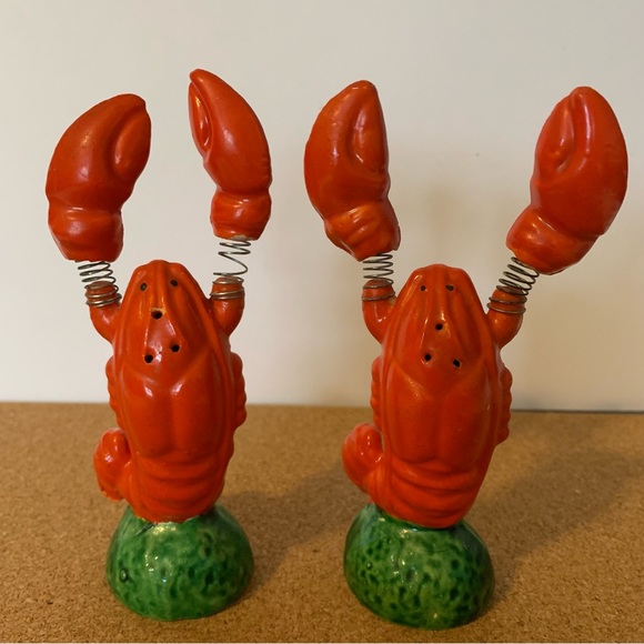 Vintage Lobster Salt and Pepper Shakers - Picture 2 of 4